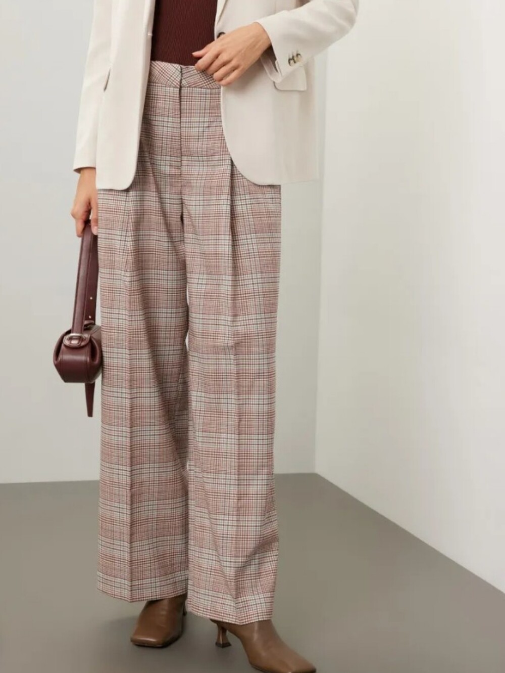 Scotch and Soda Rose High Waist Wide Leg Plaid Trousers in Beige and Brown 26/30